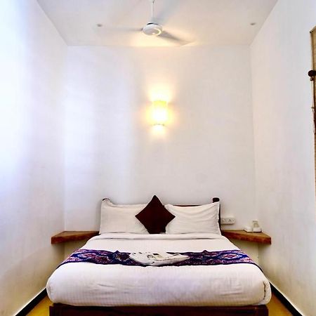 French Rivera Guest House Pondicherry Luaran gambar